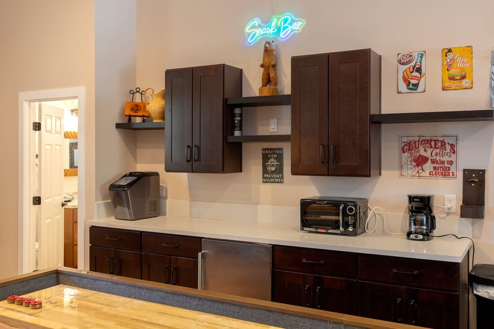 House, 4 Bedrooms | Interior