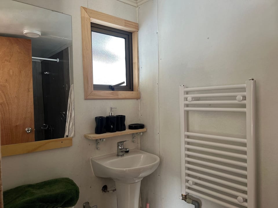 Comfort Triple Room | Bathroom | Shower, towels, toilet paper