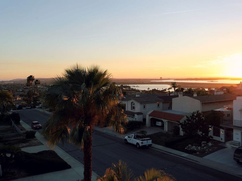 House | 3 bedrooms, high-speed internet