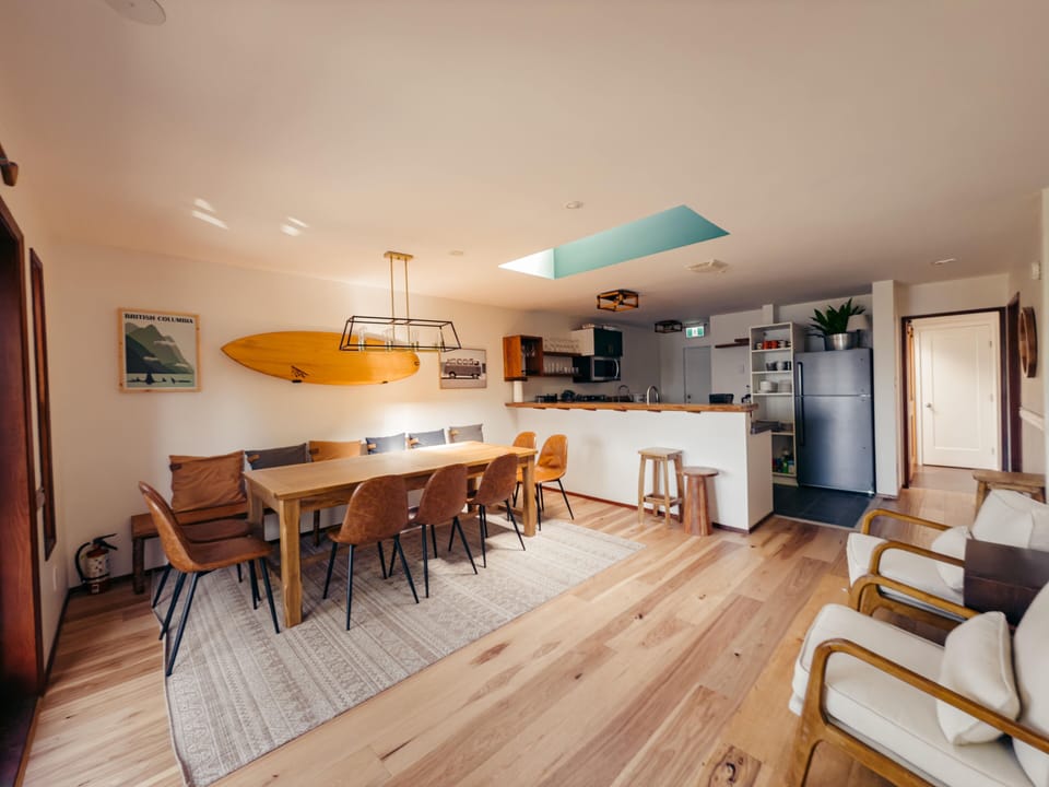 Deluxe Room | In-room dining