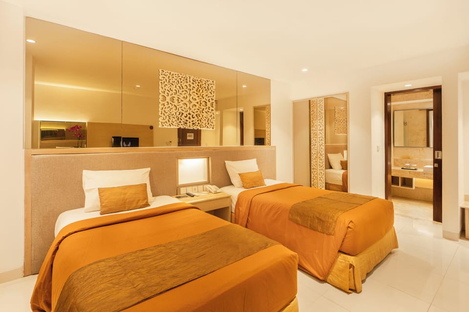 Economy Twin Room | Minibar, desk, soundproofing, free WiFi