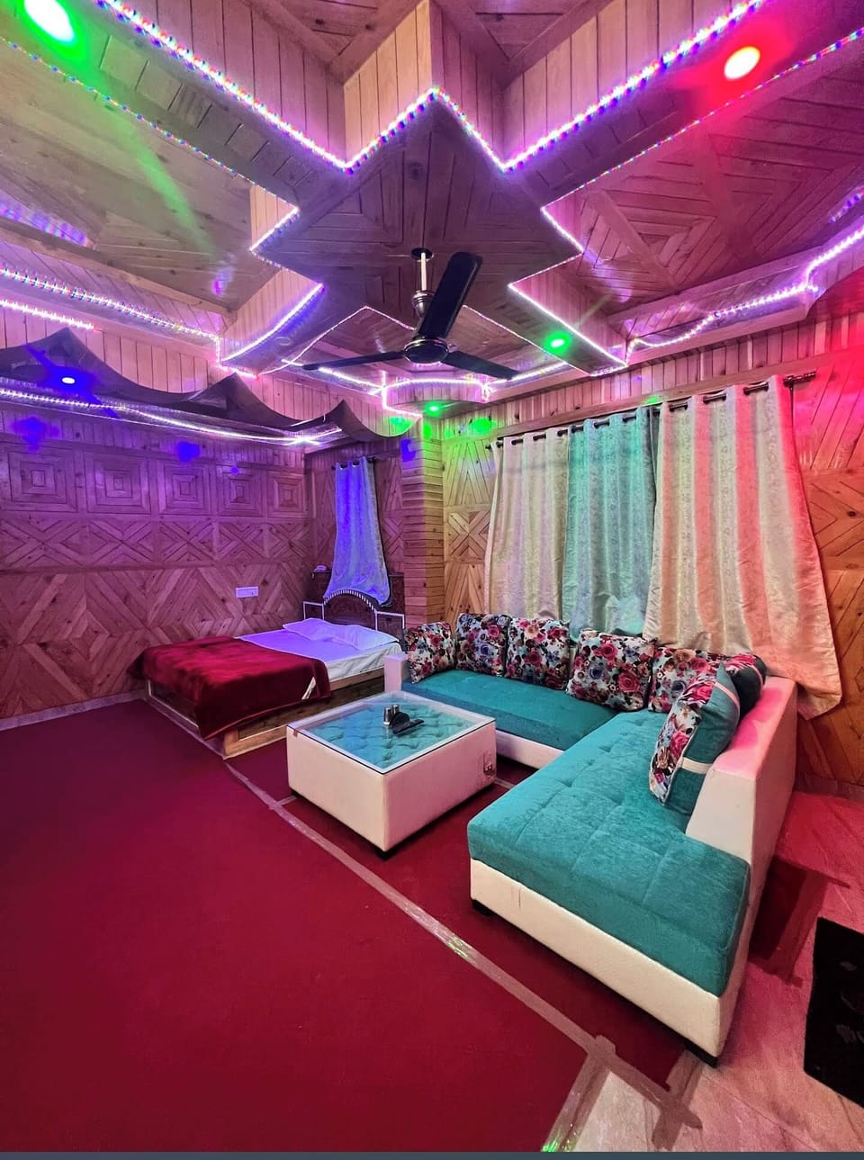 Family Studio Suite | Premium bedding, Select Comfort beds, blackout drapes, free WiFi