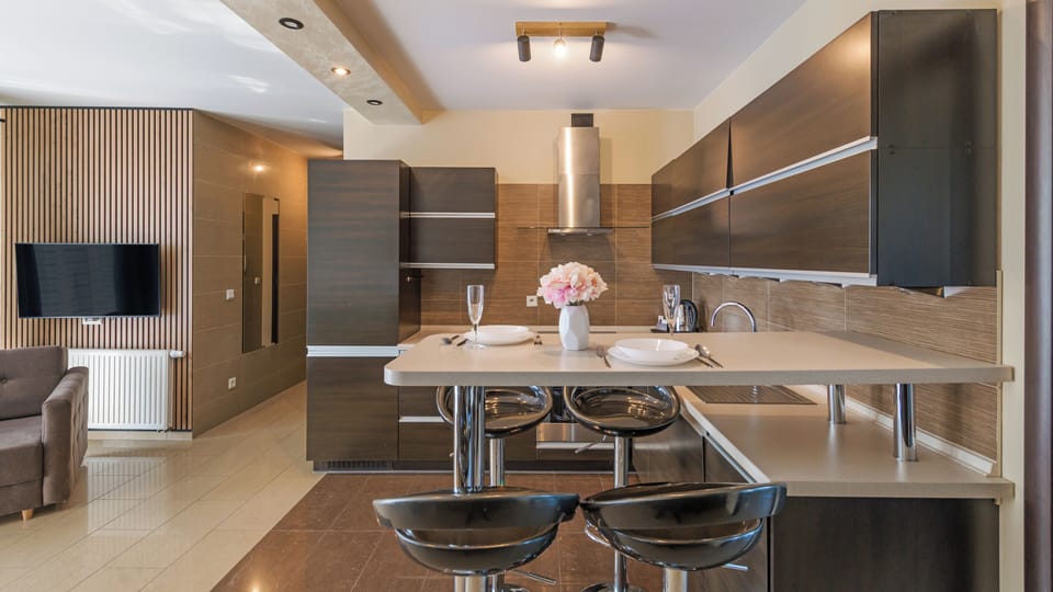 Apartament (15) | Private kitchen | Electric kettle