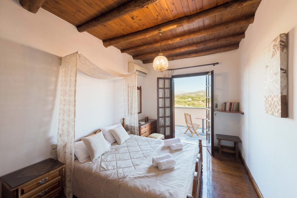 Superior Villa | 3 bedrooms, Egyptian cotton sheets, premium bedding, in-room safe