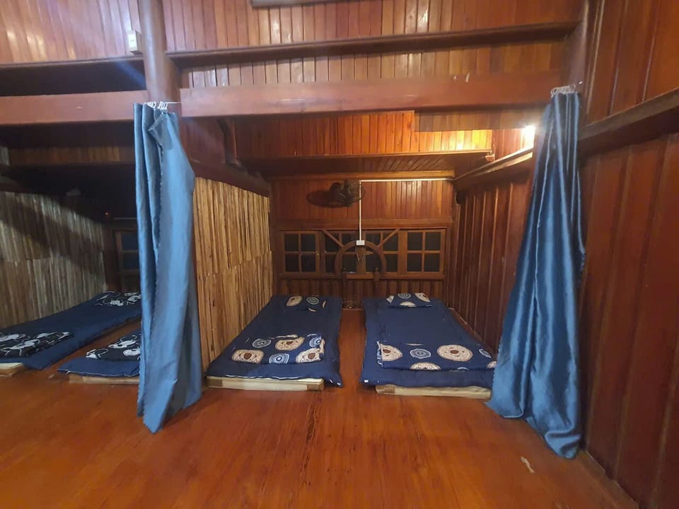 Double or Twin Room | WiFi (free)