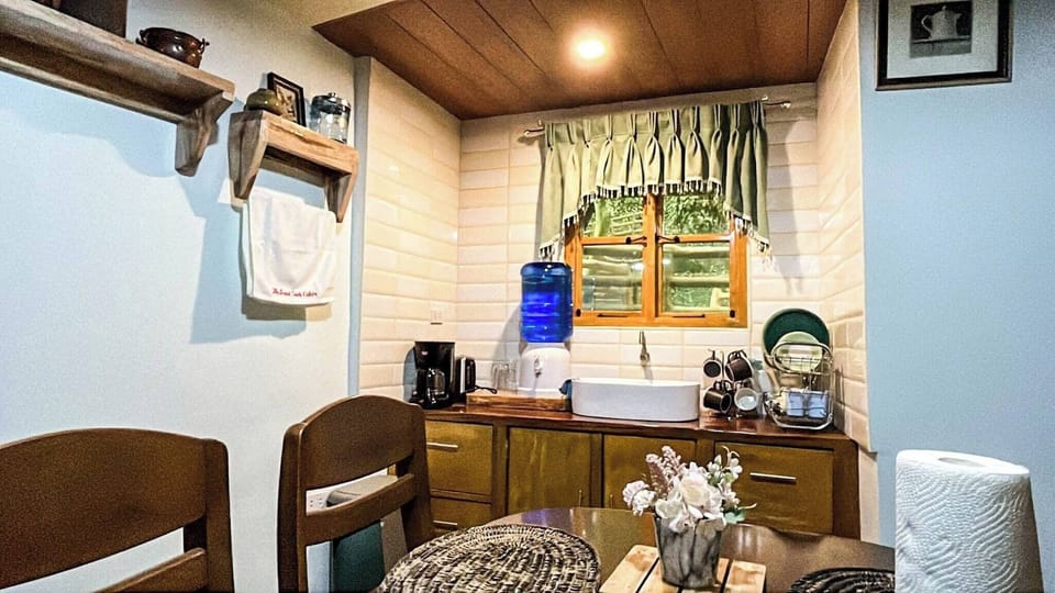 Cabin, 1 Bedroom, Smoking, Private Pool | Interior