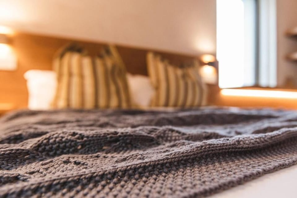 In-room safe, desk, soundproofing, WiFi (free)
