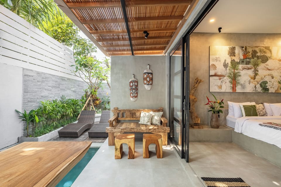 Signature Room | Terrace/patio