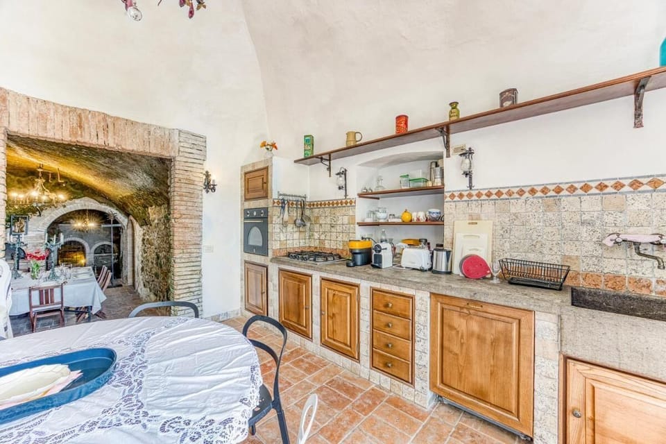 Villa, 4 Bedrooms, Private Pool | Dining