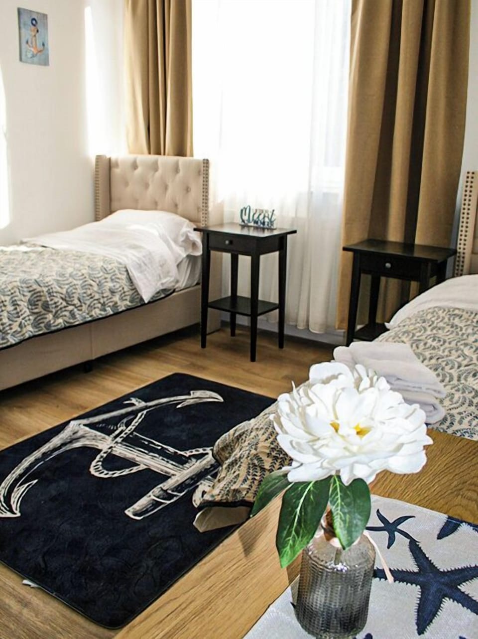Premium bedding, desk, laptop workspace, free WiFi