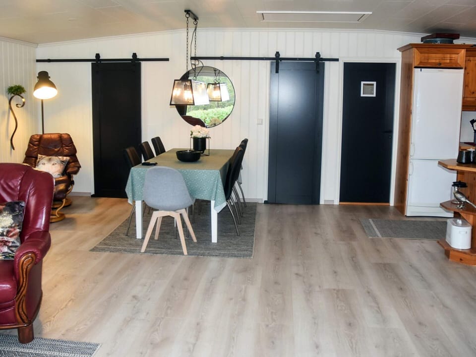 House | Dining