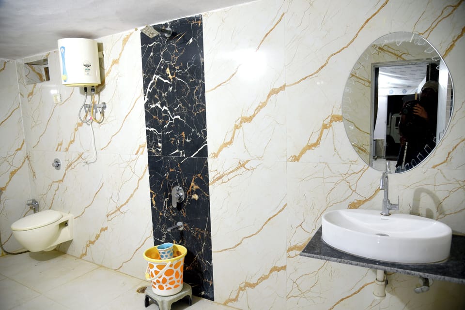 Superior Tent | Bathroom