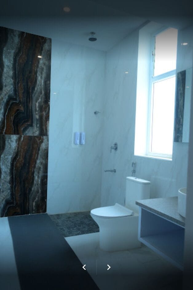 Towels, soap, shampoo, toilet paper