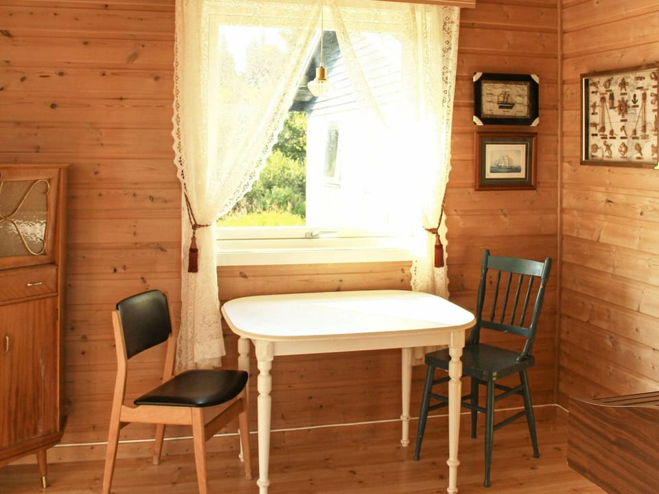 House | Dining