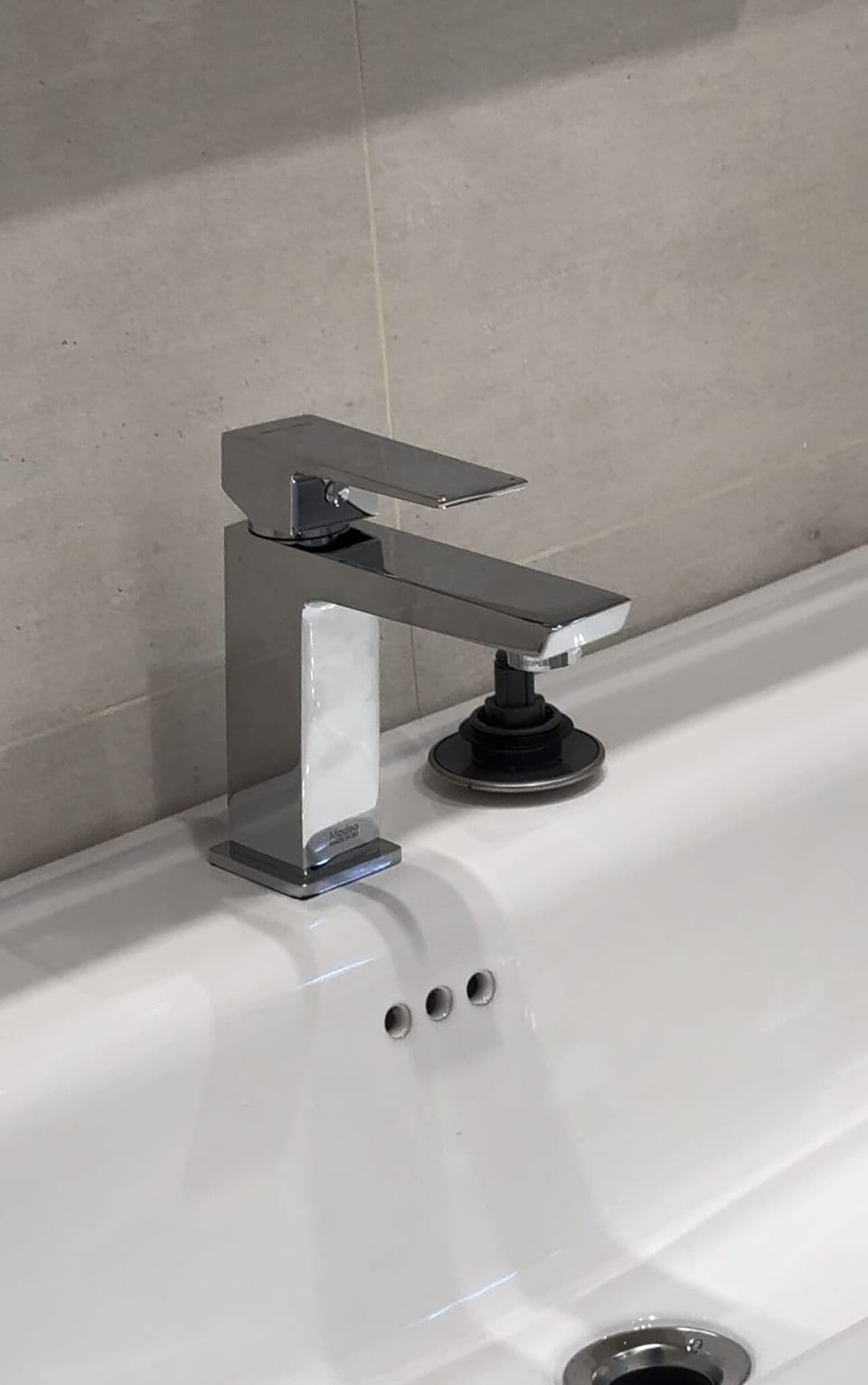 Luxury Studio Suite, Mountain View | Bathroom | Eco-friendly toiletries, hair dryer, bathrobes, slippers