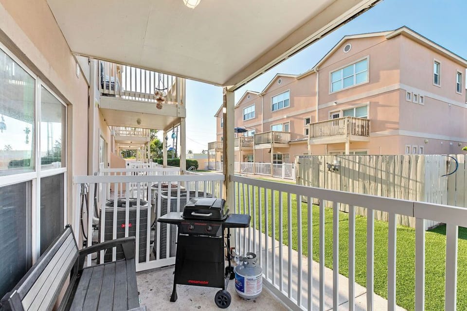 Condo, Balcony | Terrace/patio