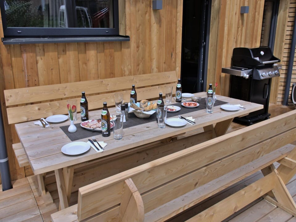 Chalet | Dining