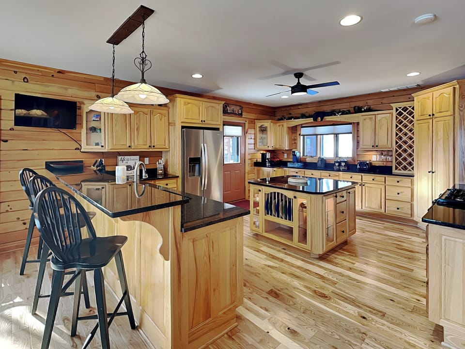 House (5 Bedrooms) | Property amenity