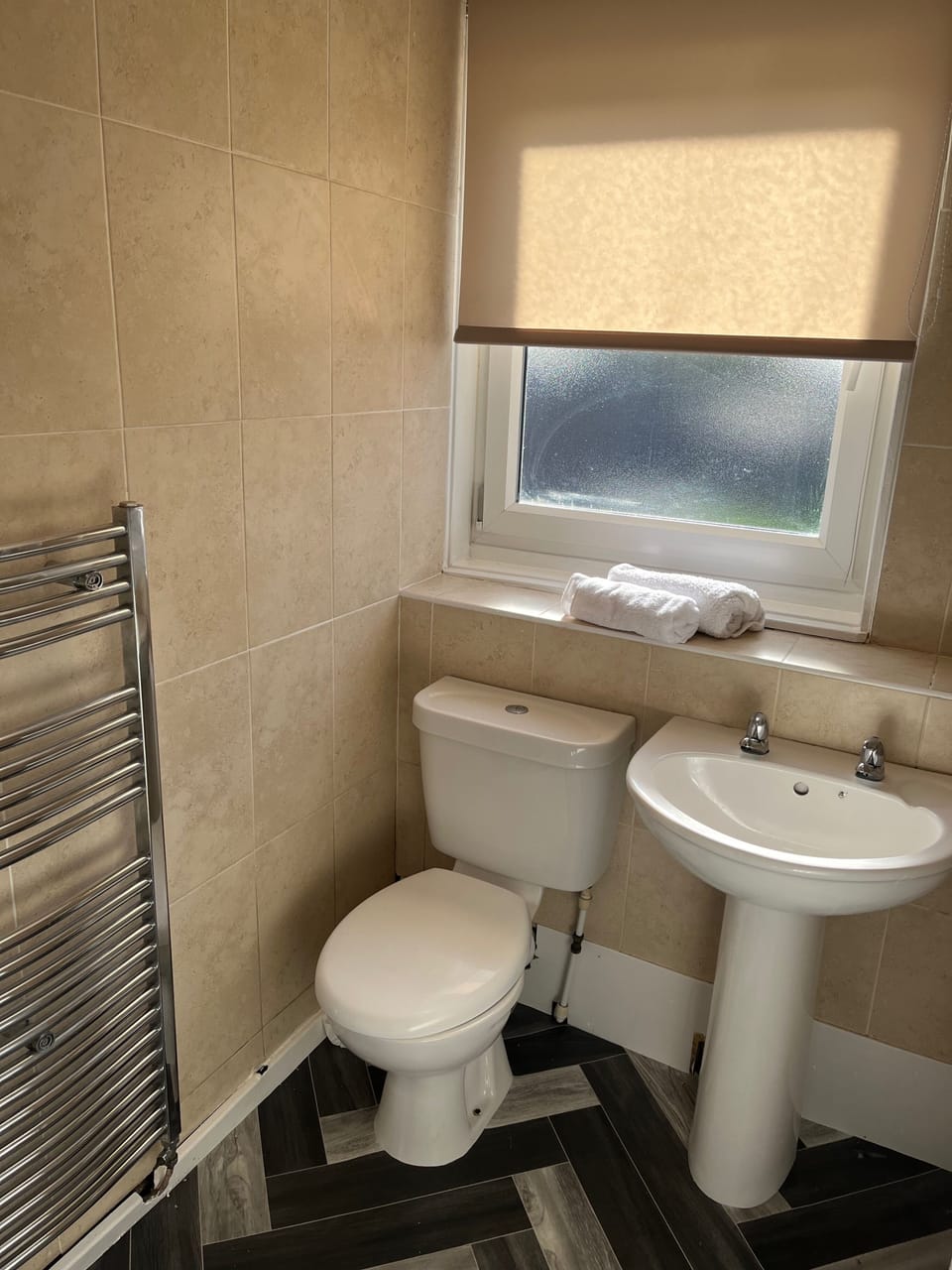 House | Bathroom | Combined shower/tub, deep soaking tub, towels