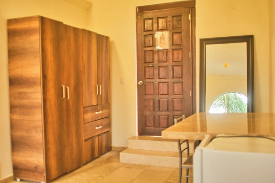 Deluxe Double Room, Balcony, Garden View | Laptop workspace, WiFi (free)