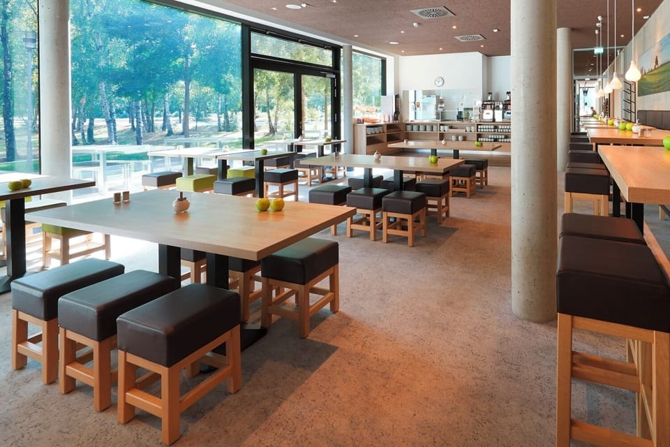 Daily buffet breakfast for a fee