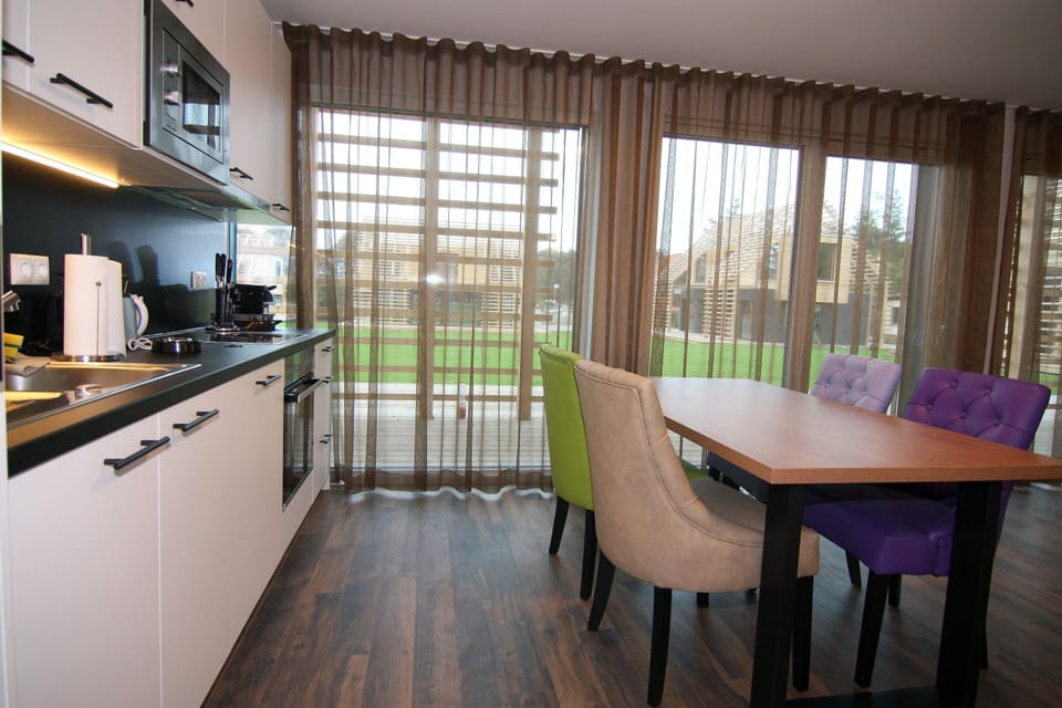 House | Private kitchen | Highchair