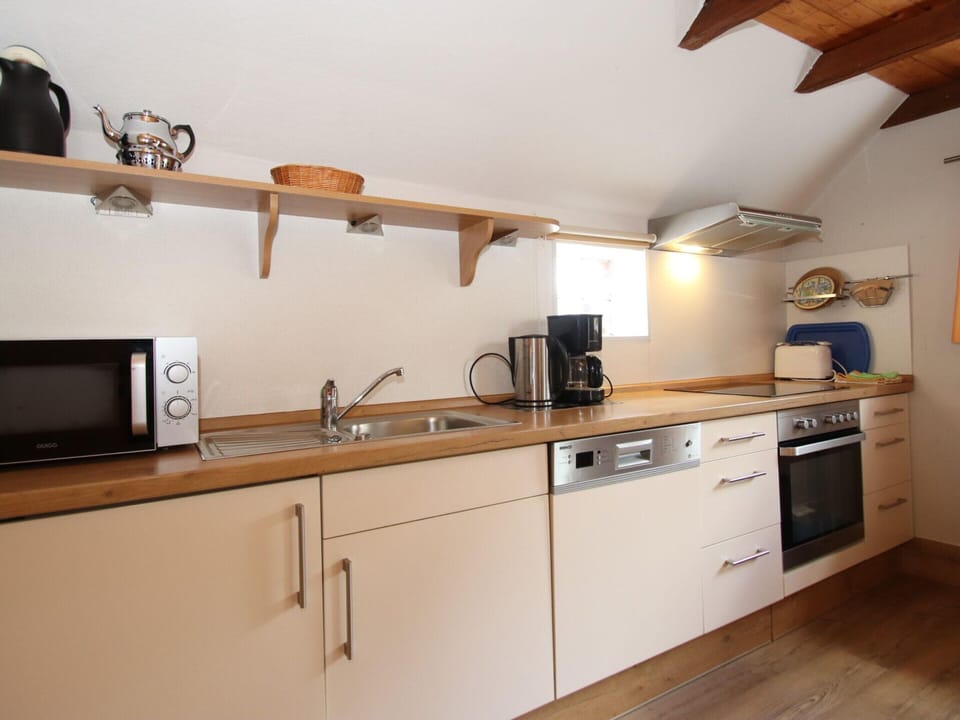 Apartment | Private kitchen | Electric kettle, toaster, highchair