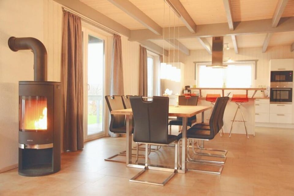 House | Dining