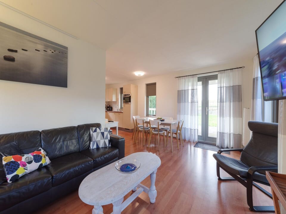 House | Dining