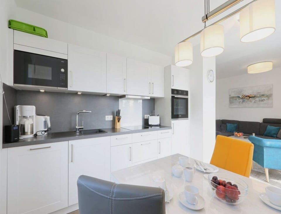 Apartment | Private kitchen | Electric kettle, toaster, highchair