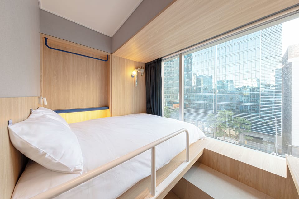 Deluxe Double Room | Desk, laptop workspace, soundproofing, free WiFi