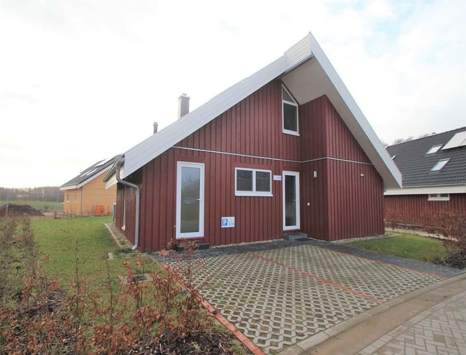 House | Exterior