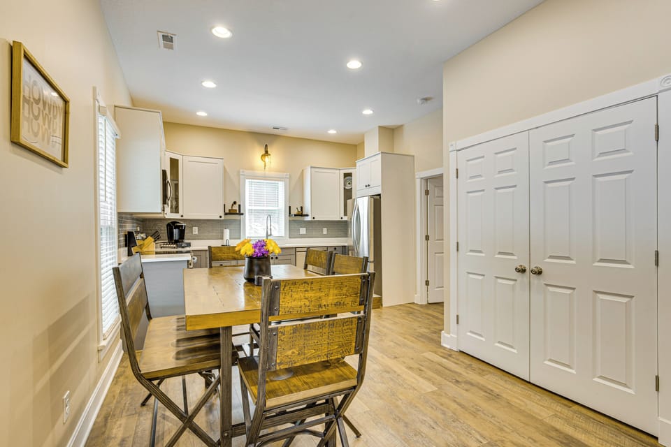 House (4 Bedrooms) | Interior