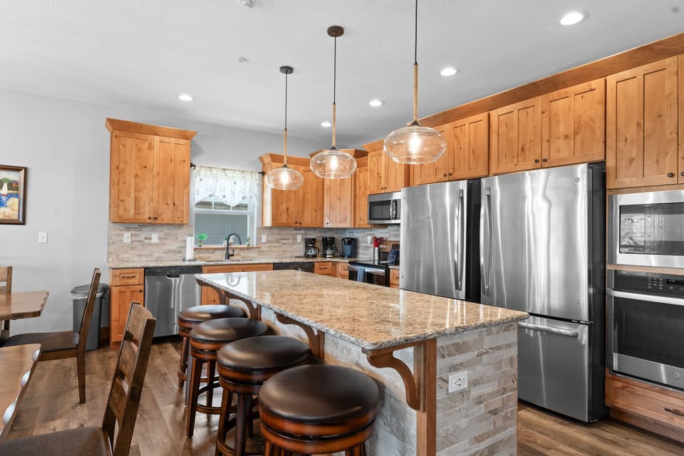 House, Multiple Bedrooms | Private kitchen | Coffee/tea maker, fridge, oven, toaster