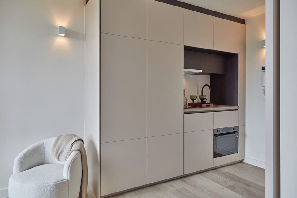 Superior Studio, 1 Double Bed, Non Smoking | Private kitchen | Electric kettle, toaster