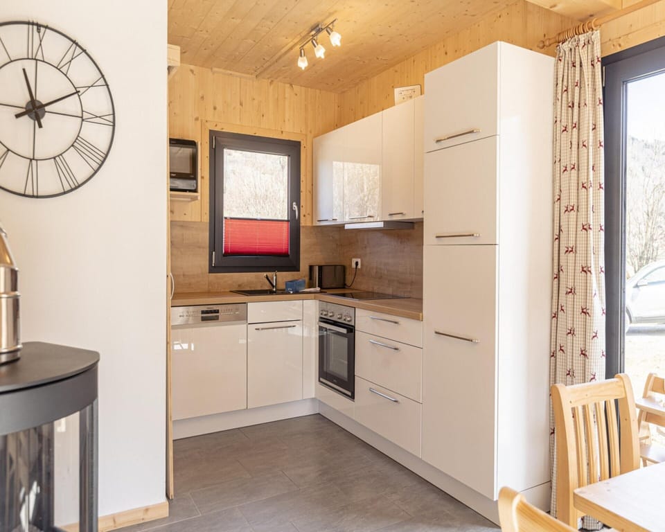 Chalet | Private kitchen | Highchair