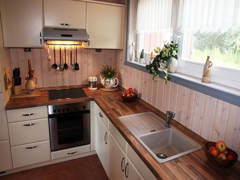 House | Private kitchen | Electric kettle, toaster