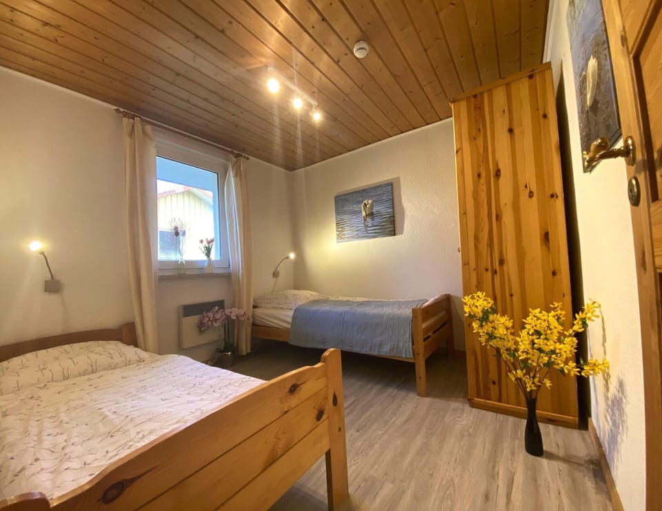 House | 2 bedrooms, individually furnished