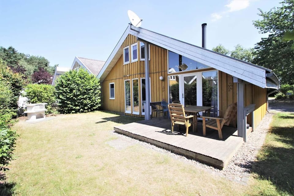 House | Outdoor dining