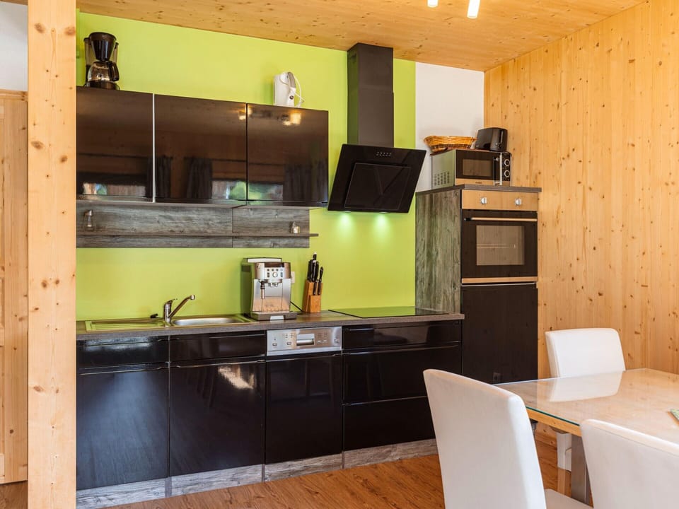Chalet | Private kitchen | Highchair