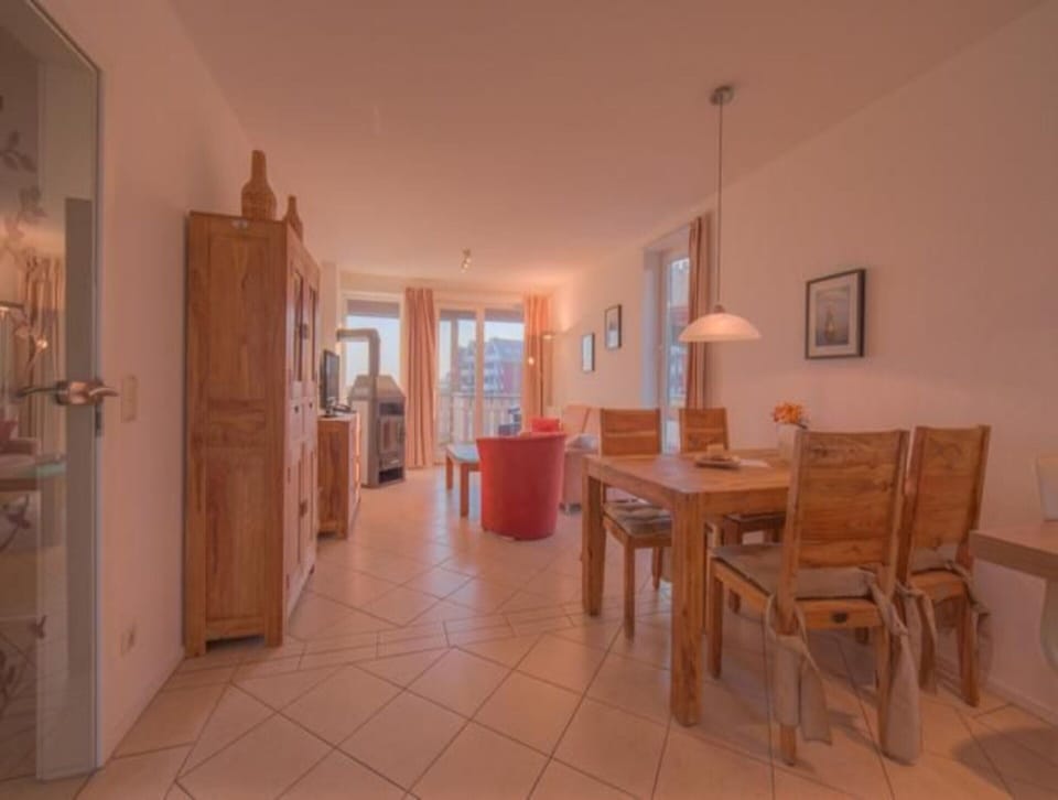 Apartment | Dining