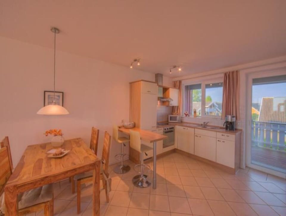 Apartment | Private kitchen | Electric kettle, toaster, highchair