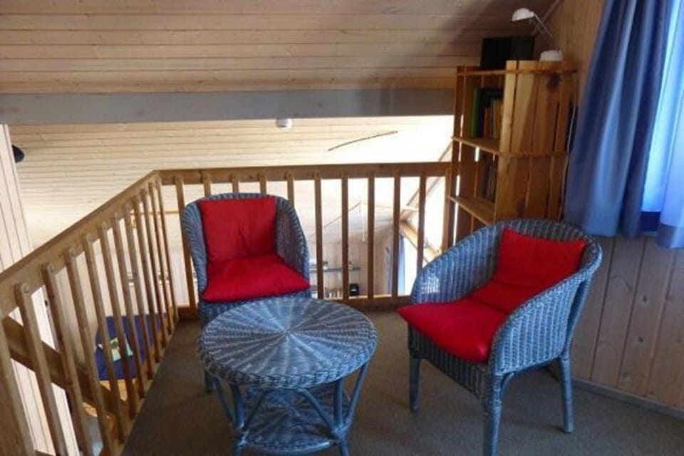 House | 3 bedrooms, individually furnished