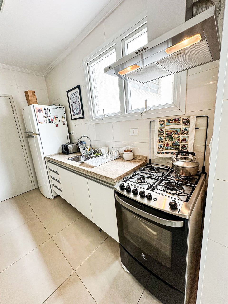 Apartment | Private kitchen | Dining tables