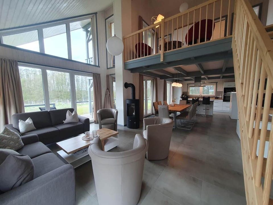 House | Living room