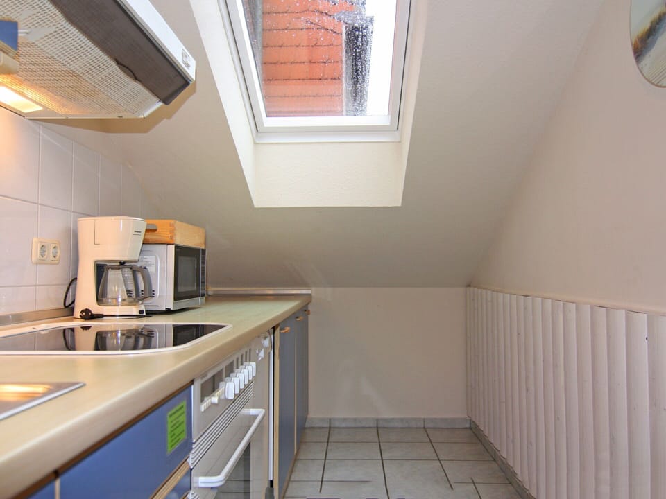 Apartment | Private kitchen | Electric kettle, toaster, highchair