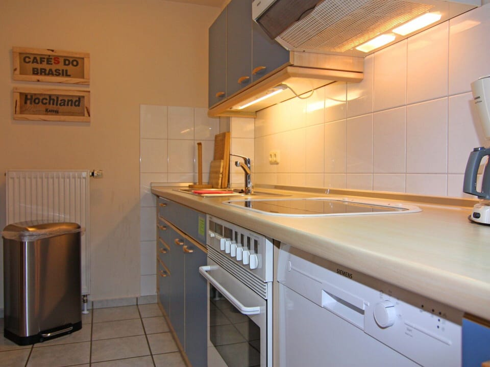 Apartment | Private kitchen | Electric kettle, toaster, highchair