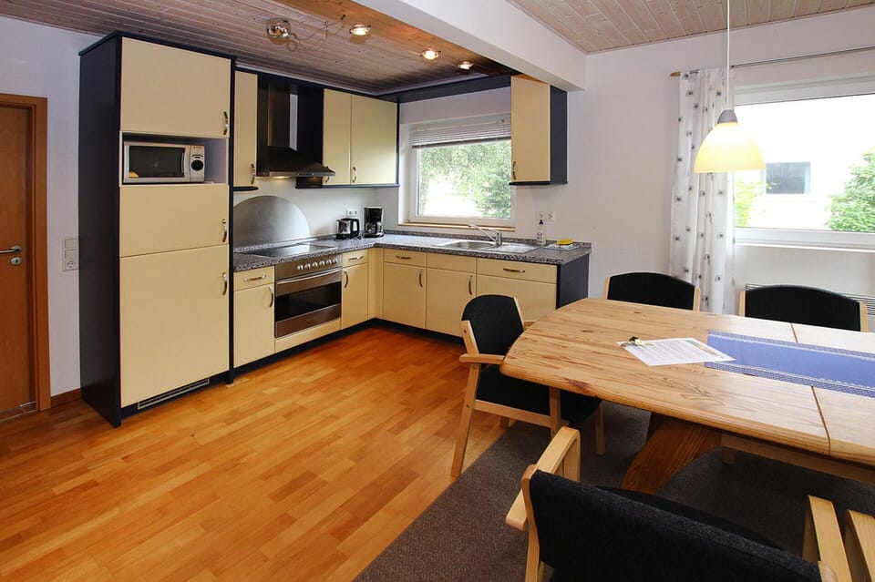 House | Private kitchen | Highchair
