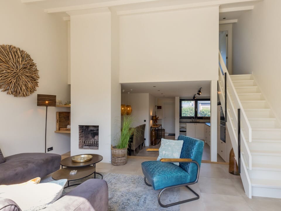 House | Living room
