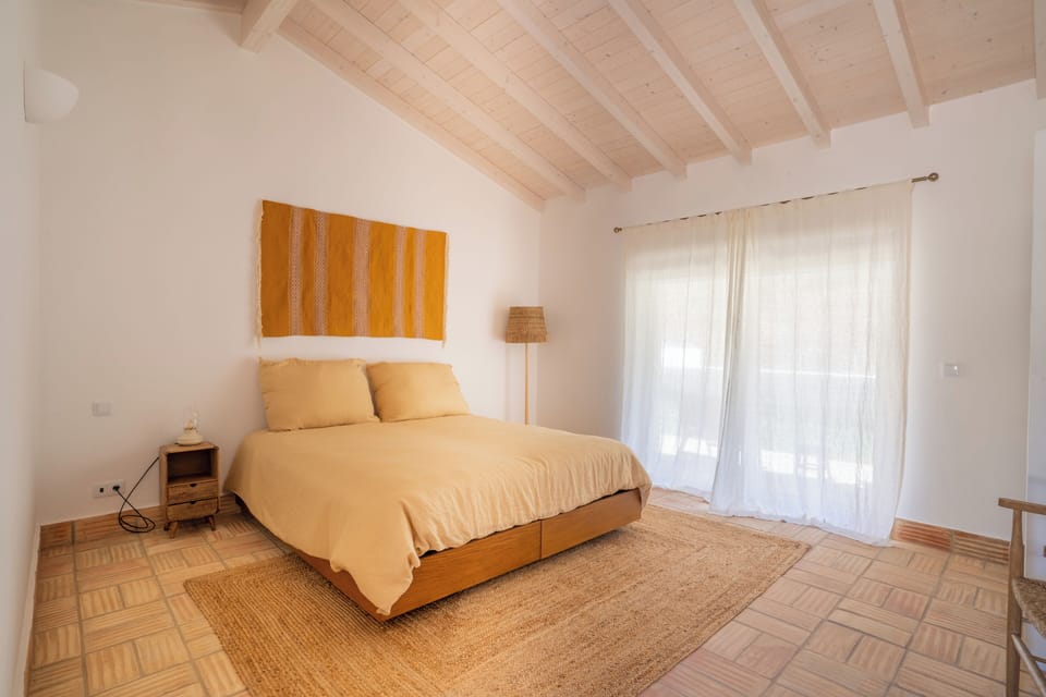 Deluxe Double or Twin Room, Garden View | Soundproofing, free WiFi